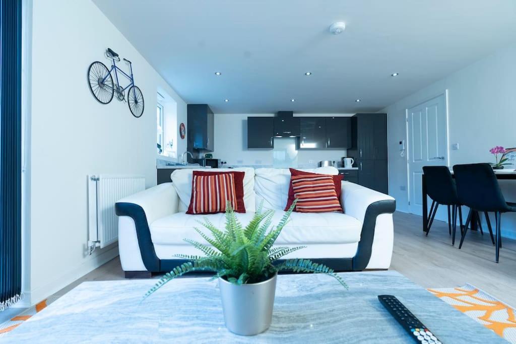 Luxury Ground Floor 2 Bedroom Apartment Free Wifi & Parking Sheffield Exterior foto