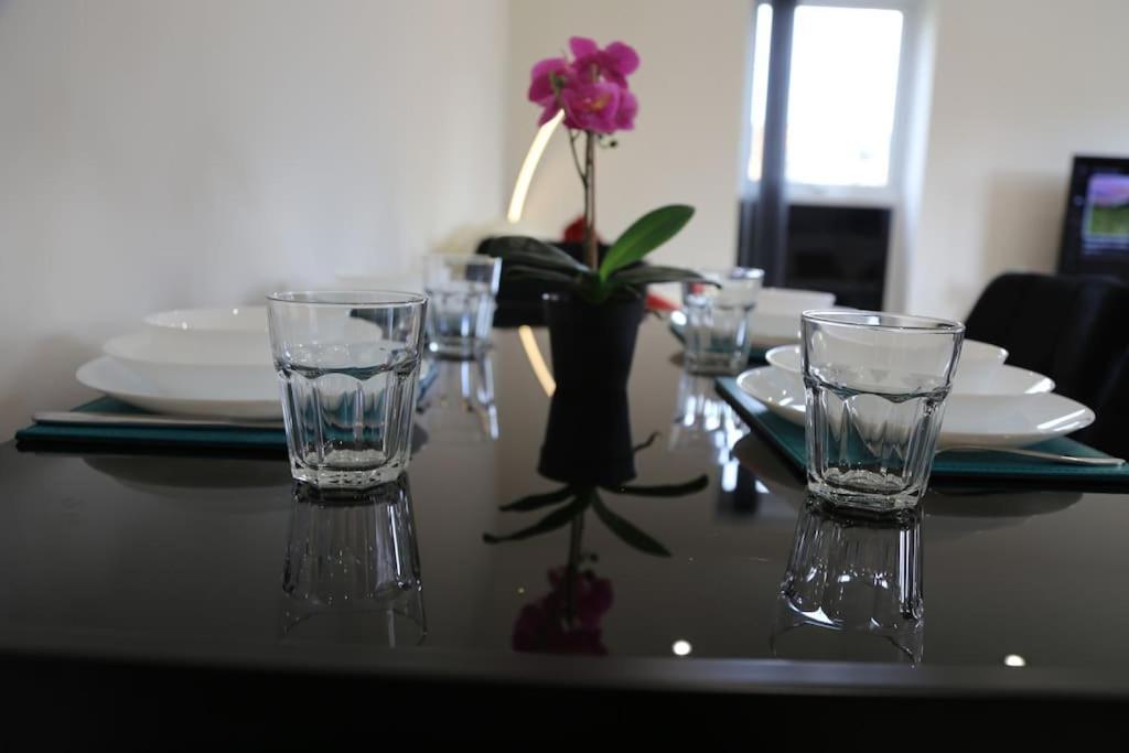 Luxury Ground Floor 2 Bedroom Apartment Free Wifi & Parking Sheffield Exterior foto